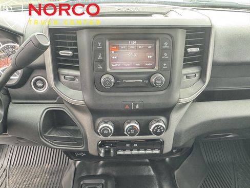 Used 2022 RAM 5500 Tradesman w/ Chrome Appearance Group AWD/4WD image 35