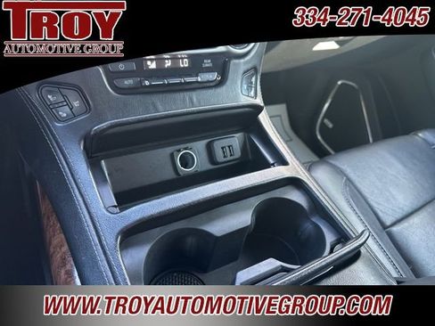 Used 2015 Chevrolet Tahoe LTZ image 26