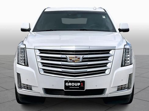 Used 2016 Cadillac Escalade ESV Platinum image 4