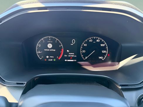 Used 2023 Honda CR-V EX image 15