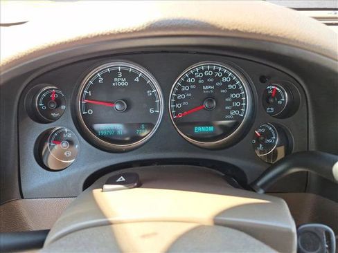 Used 2011 Chevrolet Suburban LTZ AWD/4WD image 11
