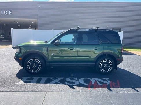Certified 2023 Ford Bronco Sport Outer Banks w/ Tech Package AWD/4WD image 2