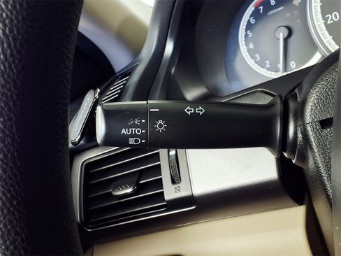 Used 2015 Honda Accord LX image 18