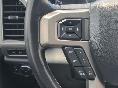 Used 2022 Ford F250 Platinum w/ FX4 Off-Road Package AWD/4WD image 14