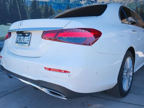 Used 2021 Mercedes-Benz E 350 Sedan image 40