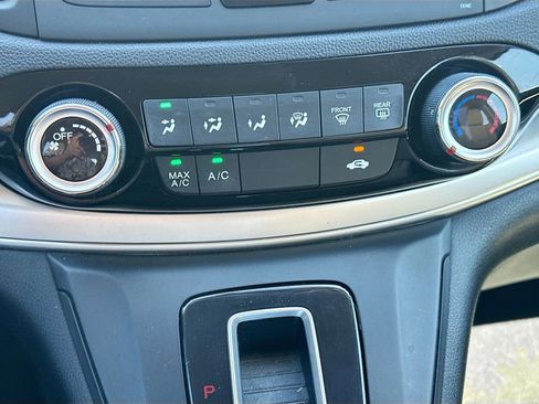 Used 2016 Honda CR-V SE image 18