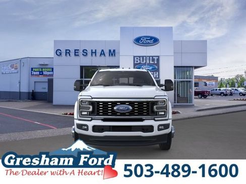 New 2026 Ford F450 Platinum w/ FX4 Off-Road Package AWD/4WD image 6