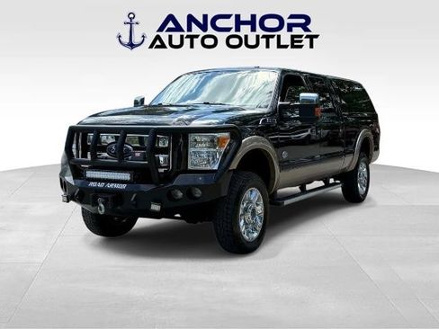 Used 2012 Ford F250 King Ranch w/ King Ranch w/Chrome Pkg image 4