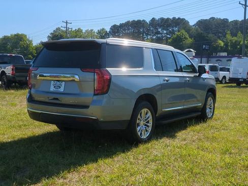 Used 2023 GMC Yukon XL SLT w/ SLT Premium Package AWD/4WD image 13