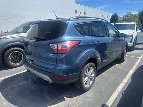 Used 2018 Ford Escape SE AWD/4WD image 3