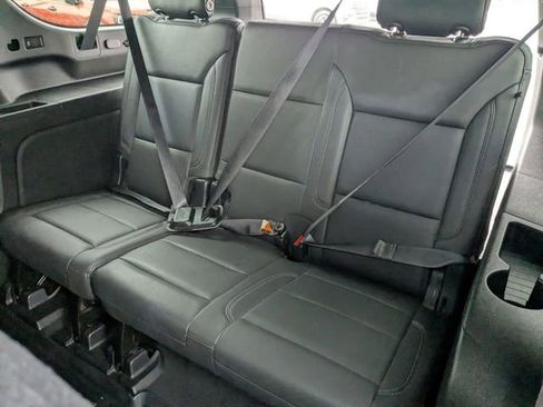 Used 2021 Chevrolet Suburban LT w/ Rear Media and Nav Package image 32