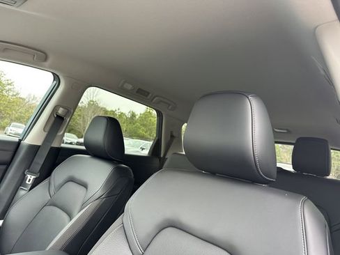 New 2026 Nissan Pathfinder SL FWD image 26
