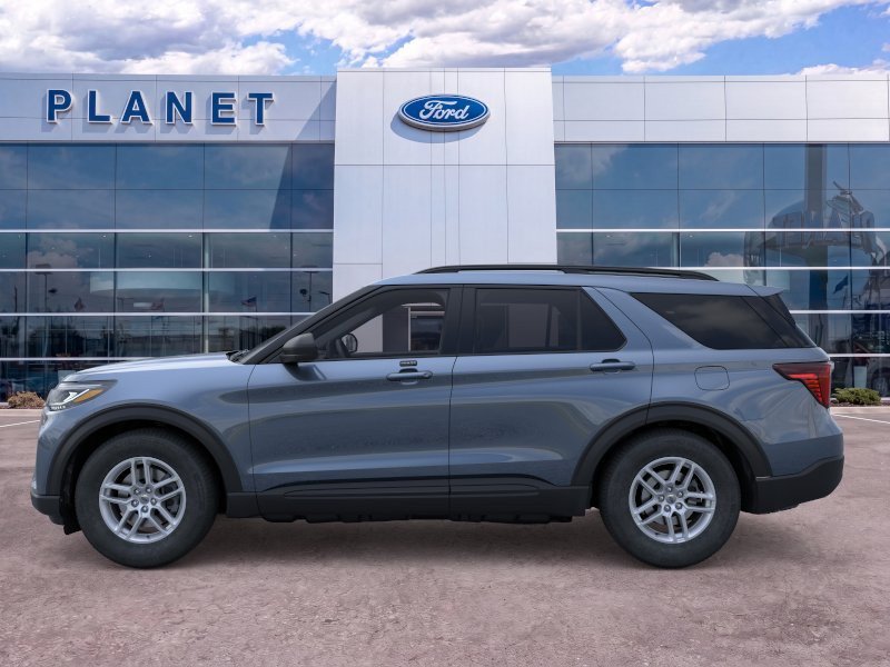 New 2026 Ford Explorer Active w/ Active Comfort Package RWD image 3