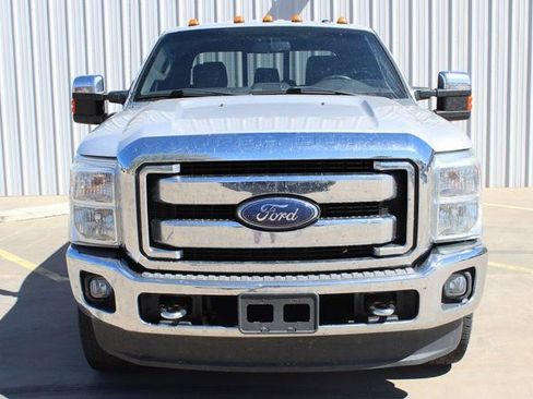 Used 2015 Ford F350 Lariat w/ Chrome Package image 5