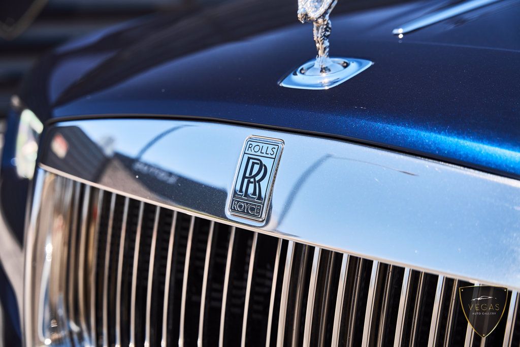 Used 2017 Rolls-Royce Wraith RWD image 9