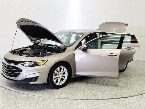 Used 2022 Chevrolet Malibu LT image 10