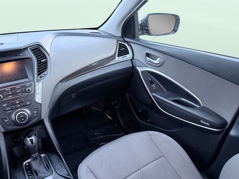 Used 2017 Hyundai Santa Fe Sport image 48