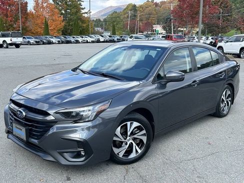 Used 2024 Subaru Legacy Premium image 1