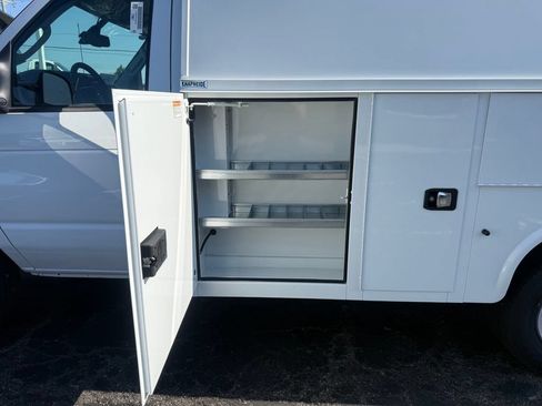 New 2026 Ford E-350 and Econoline 350 Super Duty w/ Power Equipment Group RWD image 30