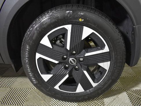 New 2026 Nissan Kicks SV w/ SV Premium Package AWD/4WD image 41