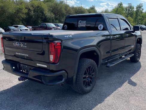 Used 2022 GMC Sierra 1500 Elevation w/ Elevation Premium Package AWD/4WD image 5