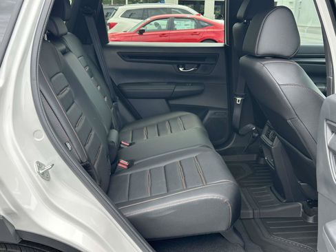 Used 2026 Honda CR-V Sport-L image 7