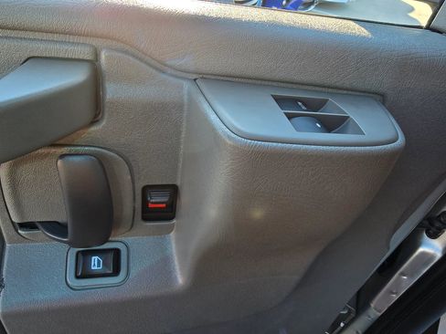 Used 2016 Chevrolet Express 2500 LS image 21