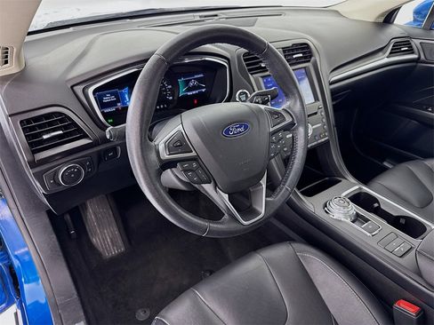 Used 2020 Ford Fusion Energi Titanium image 4