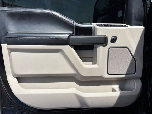 Used 2020 Ford F350 Limited image 13