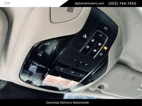 Used 2022 Maserati Levante GT AWD/4WD image 39