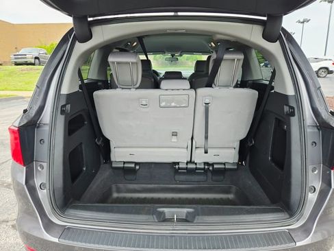 Used 2019 Honda Odyssey EX image 9