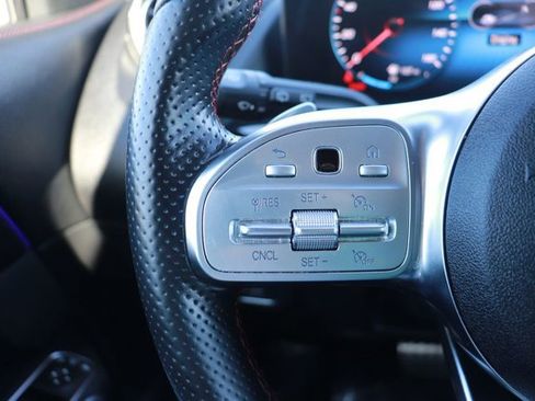 Used 2023 Mercedes-Benz GLA 250 image 19