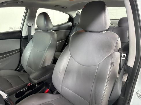 Used 2011 Hyundai Elantra Limited FWD image 10