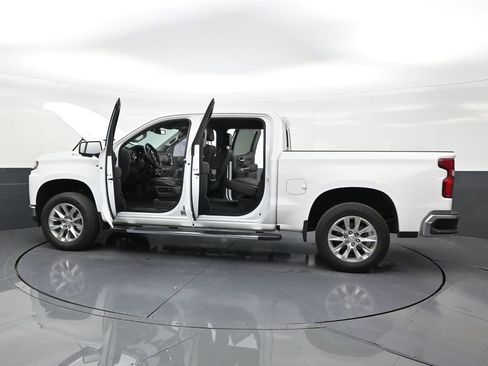Used 2020 Chevrolet Silverado 1500 LTZ w/ LTZ Plus Package RWD image 30
