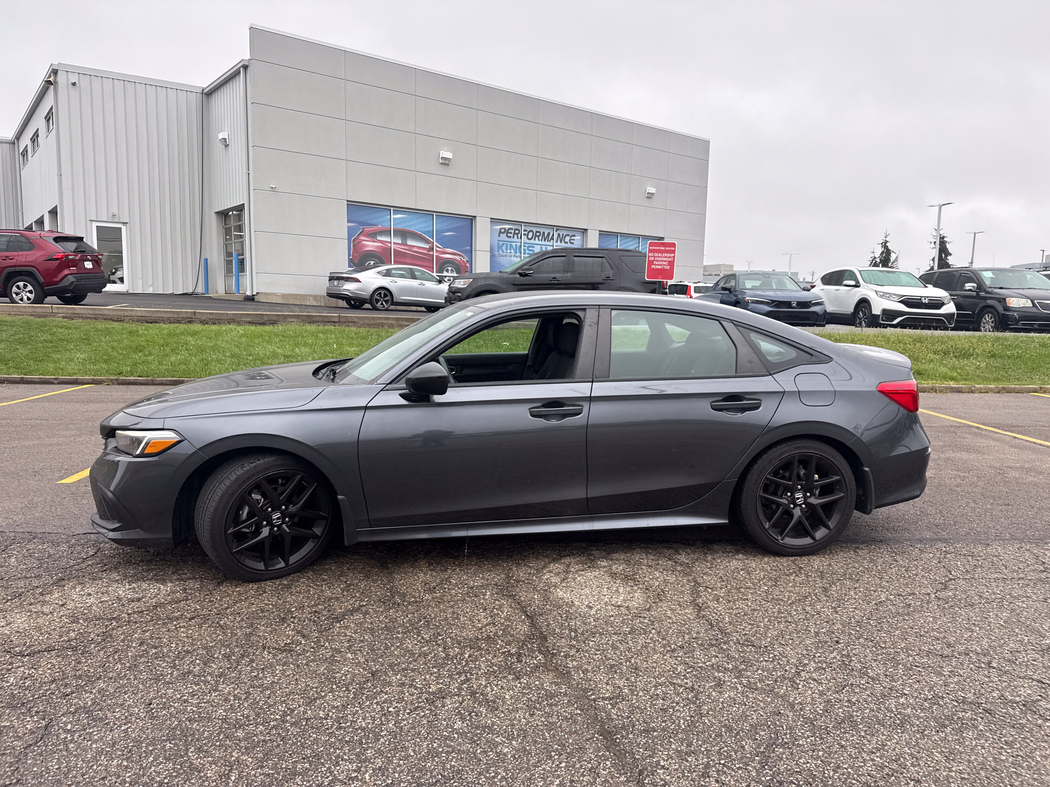Used 2024 Honda Civic Sport image 12