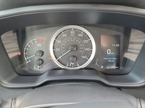 Used 2022 Toyota Corolla LE image 29