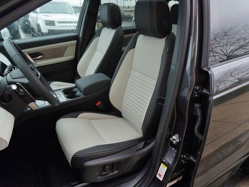 New 2026 Land Rover Discovery Sport Landmark AWD/4WD image 14
