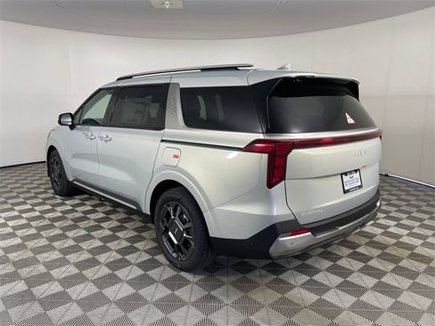 New 2026 Kia Carnival SX image 4