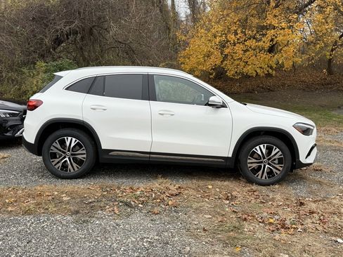 New 2026 Mercedes-Benz GLA 250 4MATIC image 8