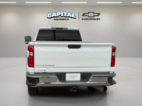 Used 2023 Chevrolet Silverado 2500 W/T w/ WT Convenience Package image 4