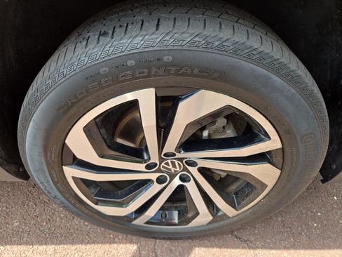 Used 2022 Volkswagen Atlas SEL AWD/4WD image 9