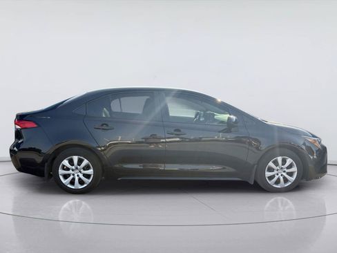 Used 2026 Toyota Corolla LE FWD image 2