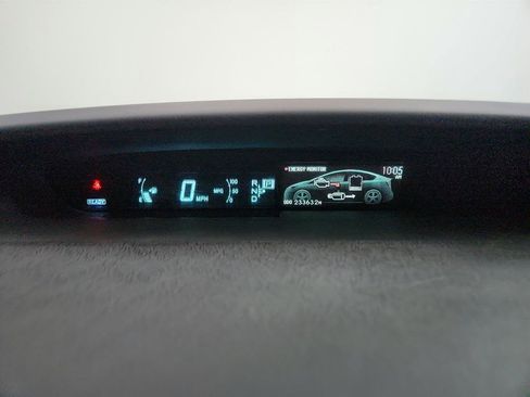Used 2015 Toyota Prius Two FWD image 14