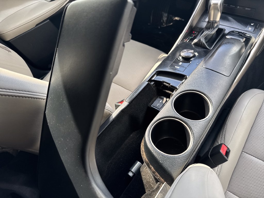 Used 2014 Lexus IS 350 w/ Navigation Package RWD image 23