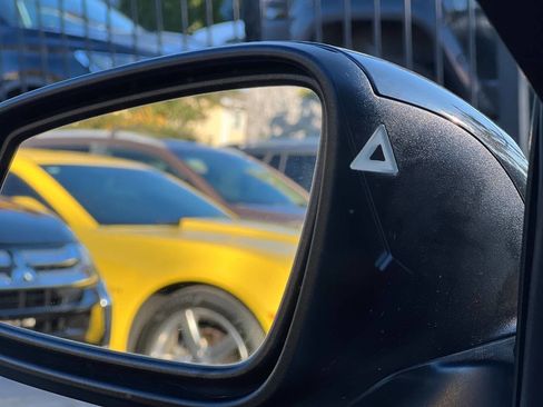 Used 2013 BMW 335i Sedan w/ Technology Pkg image 24