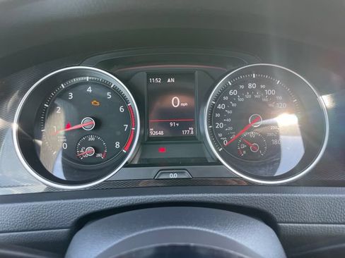 Used 2017 Volkswagen GTI S FWD image 9