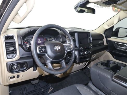Used 2020 RAM 1500 Big Horn AWD/4WD image 24