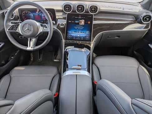 Used 2026 Mercedes-Benz GLC 300 4MATIC image 18