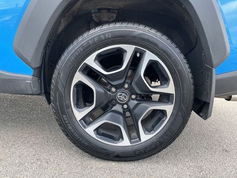 Used 2019 Toyota RAV4 Adventure w/ All Weather Liner Package AWD/4WD image 10