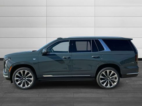 New 2026 Cadillac Escalade Luxury w/ Touring Package image 2